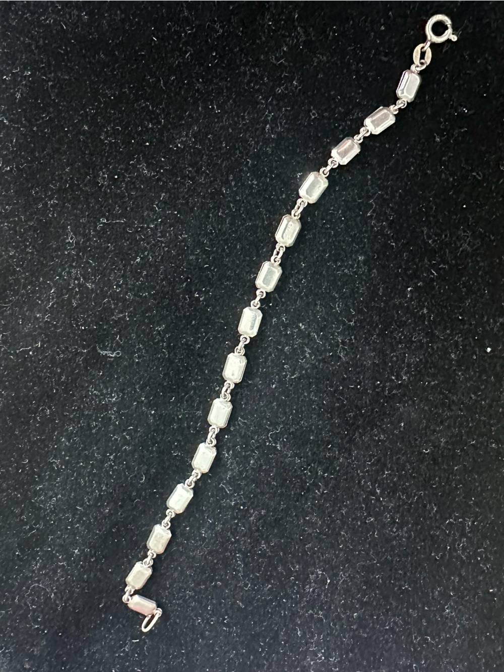Sterling Silver Rectangular Link Bracelet - Silver. 7inches long